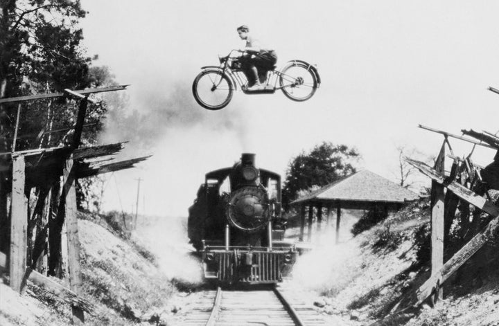 files/Oil_can_Grooming_Iron_Horse_Bike_Jump_Train.jpg